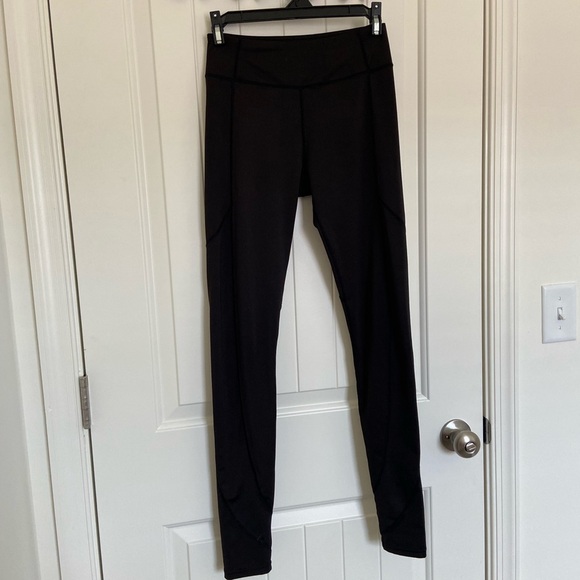 Pants - Women’s active leggings — XS